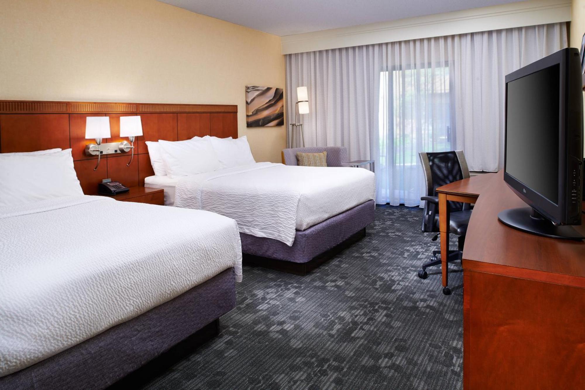 Courtyard Columbus Dublin Hotel Ngoại thất bức ảnh